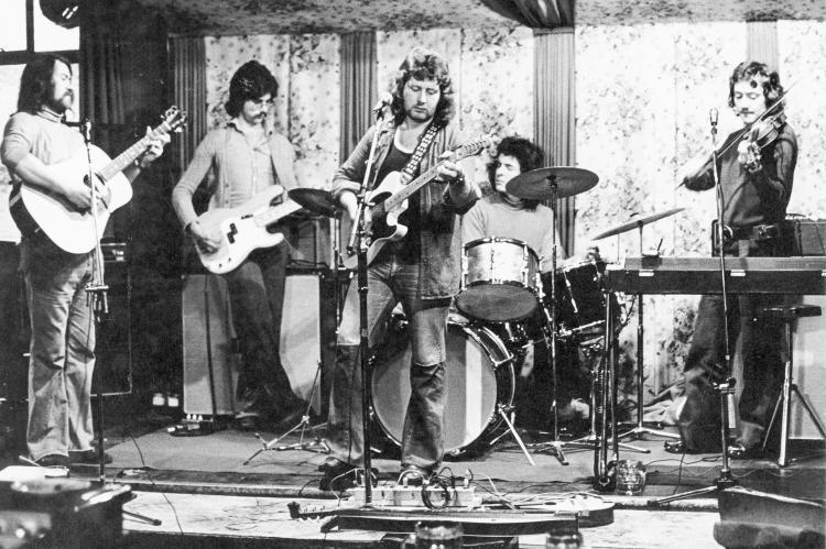 Five Hand Reel - Saffron Summerfield Archive